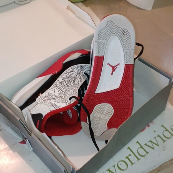 Retro Jordans - Picture 6 of 8